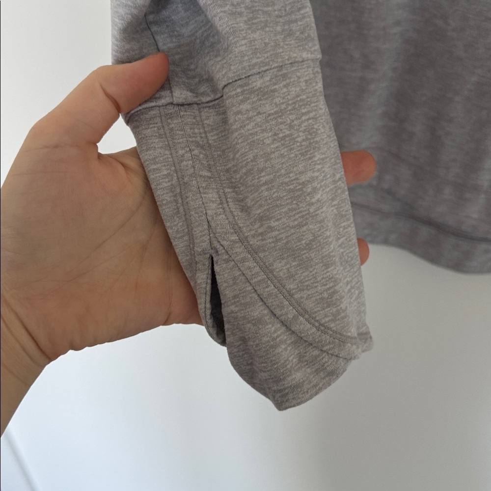 Athleta Heather Gray Long Sleeve Women's Athletic Top - Size XS - Picture 4 of 8